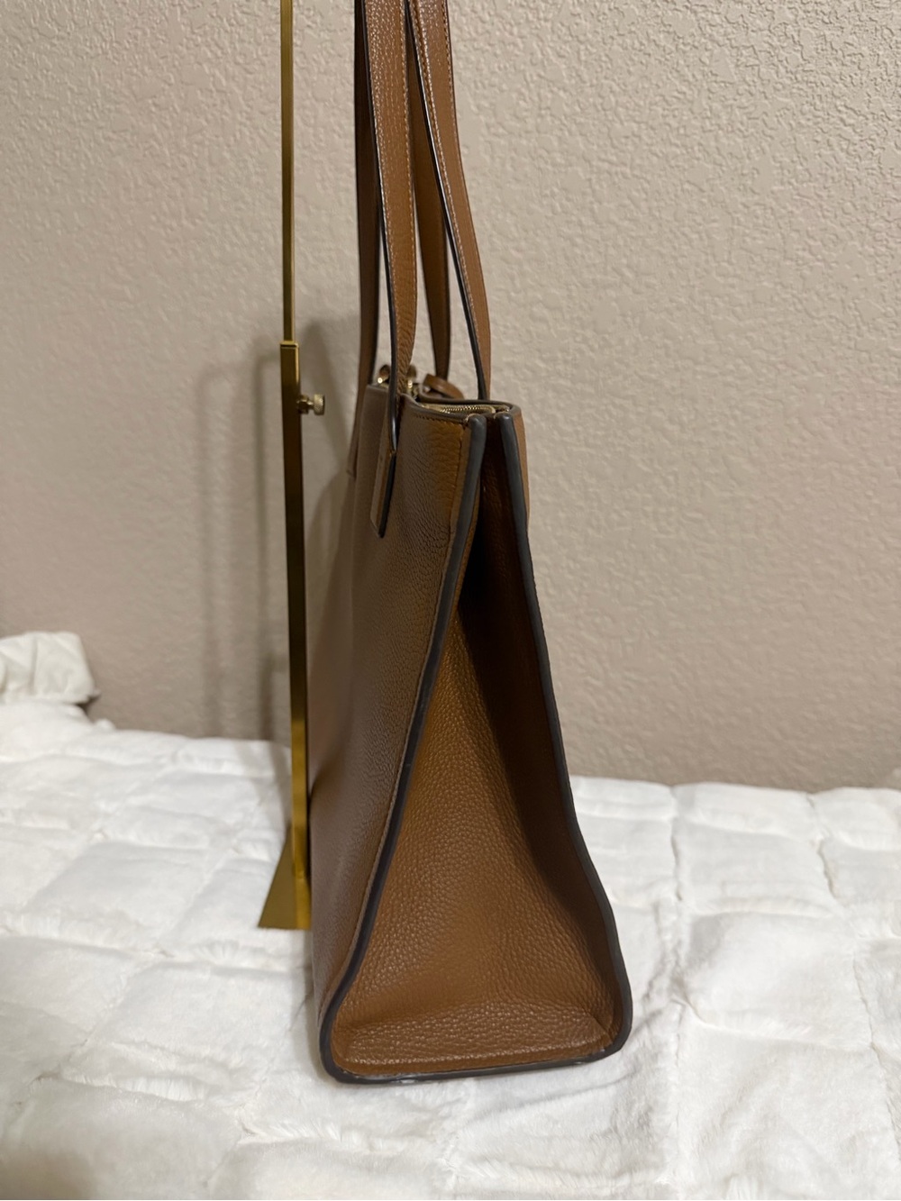 Tory Burch Thea Pebbled Leather Tote with Tassel in Moose Brown - Picture 4 of 15